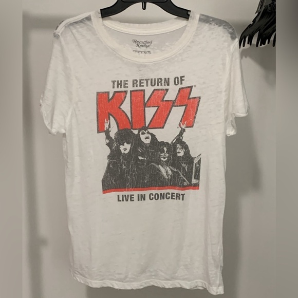 recycled karma distressed KISS concert band tee - Picture 3 of 9